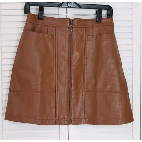 NWT PILCRO BY ANTHROPOLOGIE  FAUX LEATHER CEDAR FRONT ZIPPER MINI DRESS SZ 6 - Picture 3 of 10